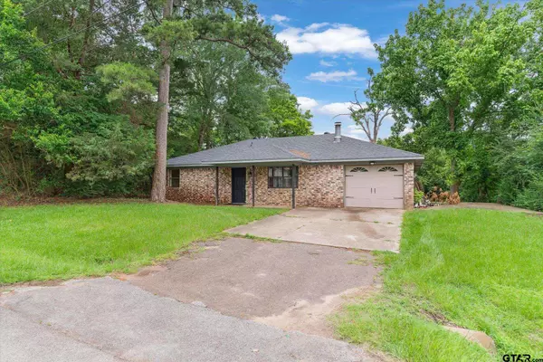 10356 Creek Bend Drive, Tyler, TX 75703