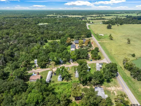 11711 W FM 321, Tennessee Colony, TX 75861