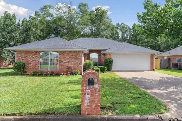 222 Amanda Court, Whitehouse, TX 75791
