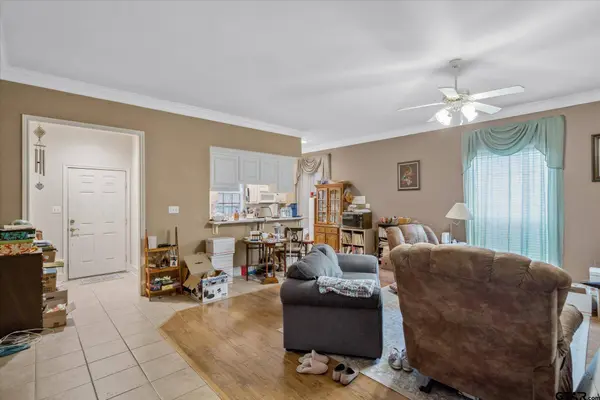 2426 Homestead Lane, Tyler, TX 75701