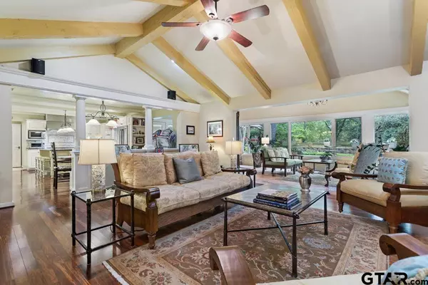 1513 Lake Park Circle, Hideaway, TX 75771