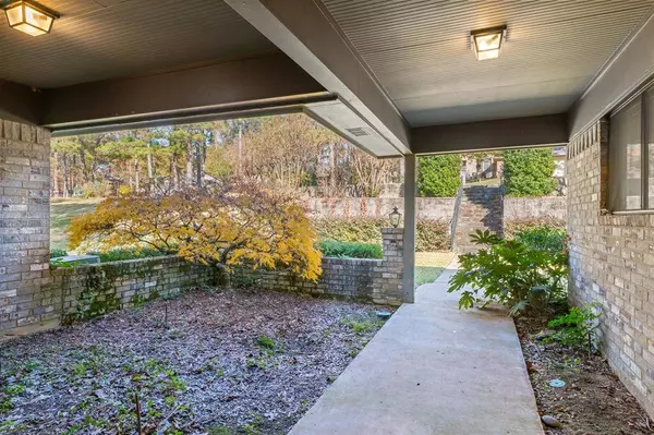 1444 Tanglewood Drive W, Hideaway, TX 75771