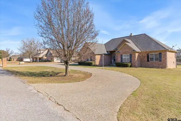 14990 Boaz Ln., Lindale, TX 75771