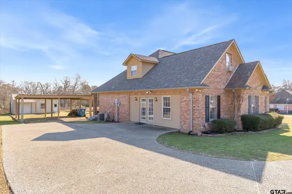 14990 Boaz Ln., Lindale, TX 75771