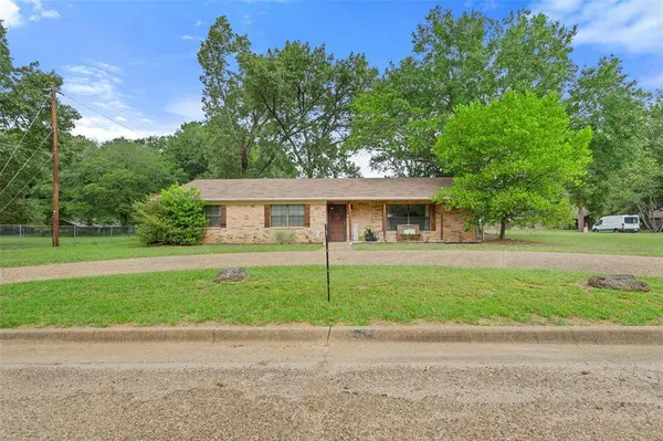 709 Glazner Street, Hawkins, TX 75765