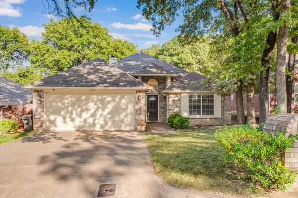 Fort Worth, TX 76112-4621,1617 Arbor Ridge Dr