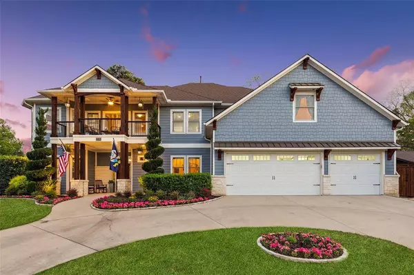 803 Surrey Lane, Grapevine, TX 76051