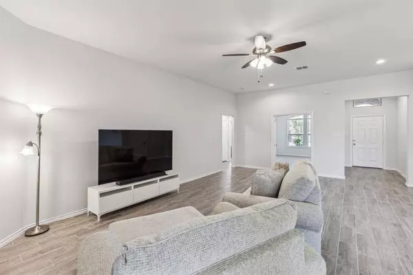 3006 Genevieve Lane, Royse City, TX 75189