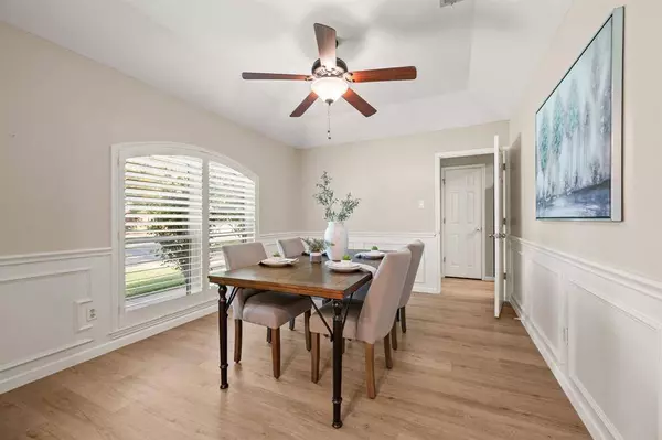 7317 Hialeah Circle N, North Richland Hills, TX 76182