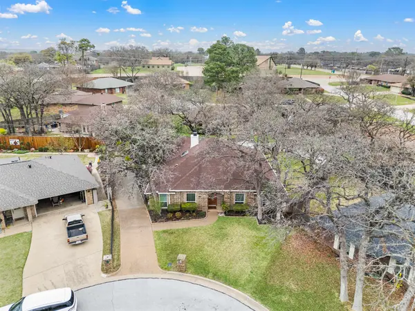 4304 Rockwood Trl, Arlington, TX 76016-4409