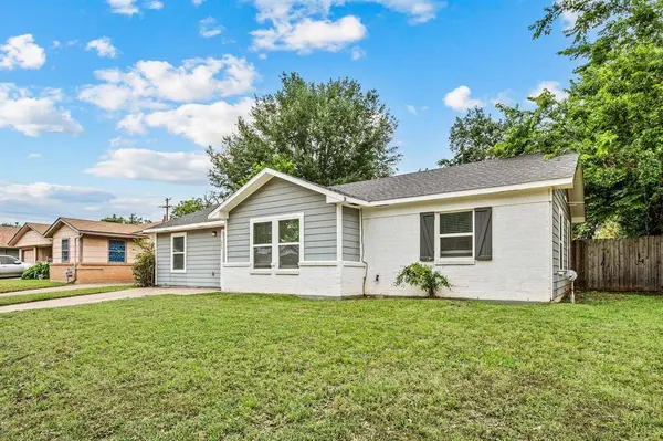 609 W Inwood Drive, Arlington, TX 76010