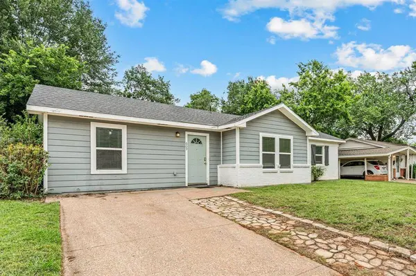 609 W Inwood Drive, Arlington, TX 76010