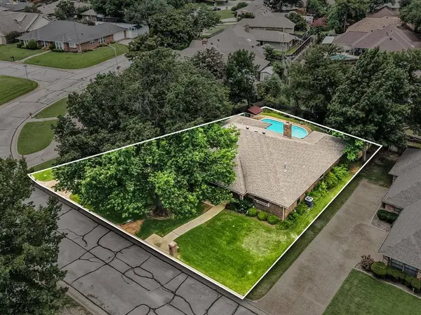 4321 Waycross Drive, Arlington, TX 76016