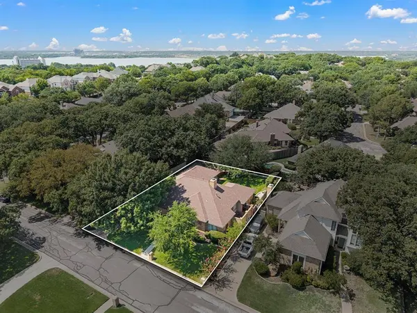 5709 Glacier Lake Drive, Arlington, TX 76013