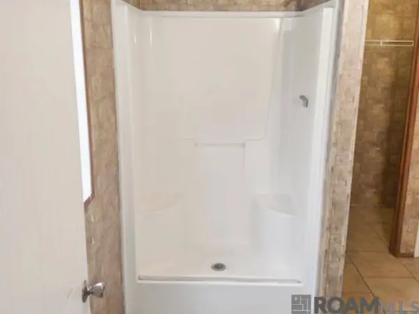 28498 Lindsey Tabor Rd, Holden, LA 70744