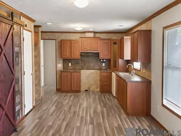 28498 Lindsey Tabor Rd, Holden, LA 70744