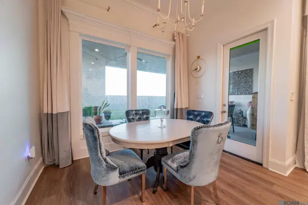 406 Last Quarter Drive, Youngsville, LA 70592