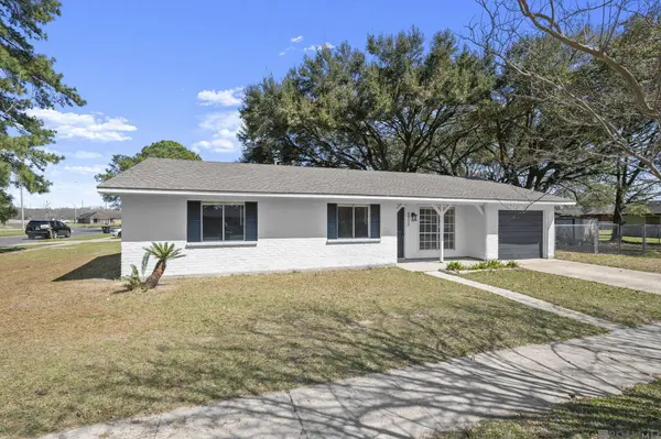 6912 Oak Park Dr, Baton Rouge, LA 70812