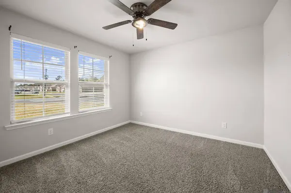 12721 Fowler Dr, Denham Springs, LA 70706