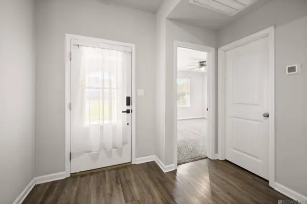 12721 Fowler Dr, Denham Springs, LA 70706