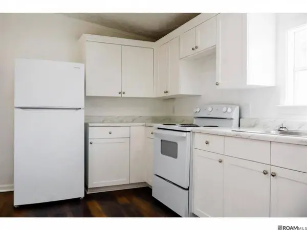 38089 Falcon Wood Dr, Denham Springs, LA 70706