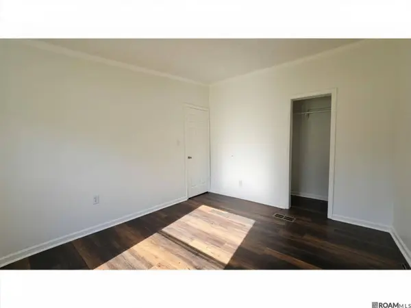 38089 Falcon Wood Dr, Denham Springs, LA 70706