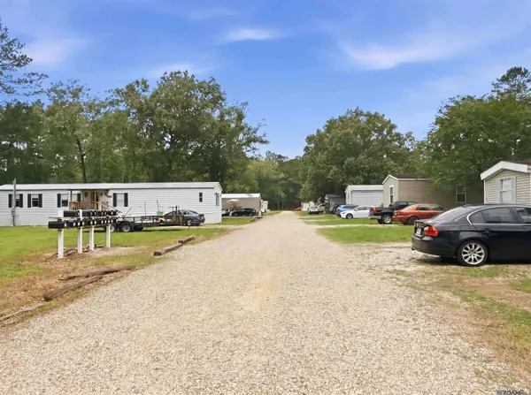 35081 N Corbin Rd, Walker, LA 70785