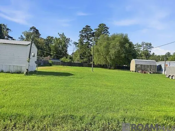 28105 Gaylord Rd, Walker, LA 70785