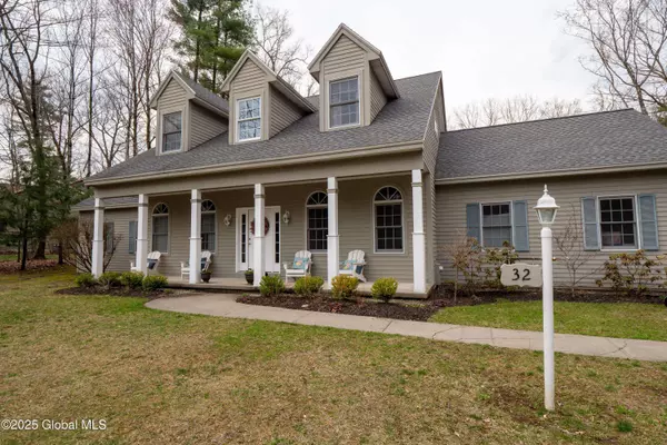 32 Sherwood Trail, Saratoga Springs, Outside, NY 12866