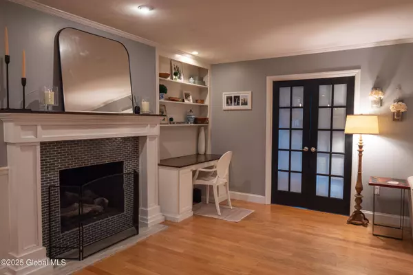 6 Melanie Drive, Wilton, NY 12866