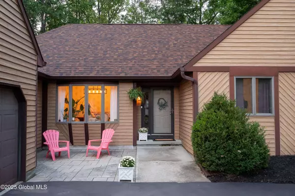 6 Melanie Drive, Wilton, NY 12866