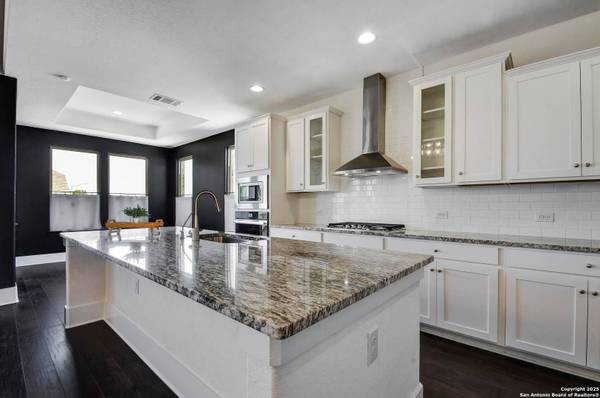 216 Kilmarnock, Boerne, TX 78015