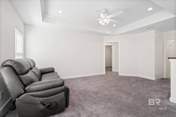 409 Oakleigh Circle, Foley, AL 36535