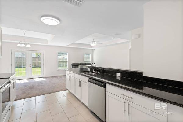 409 Oakleigh Circle, Foley, AL 36535