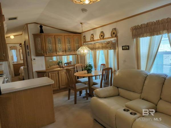 24711 Miflin Road #D8, Elberta, AL 36530