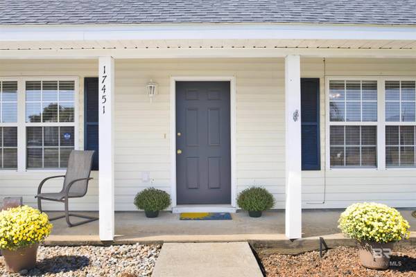 17451 E View Loop, Foley, AL 36535