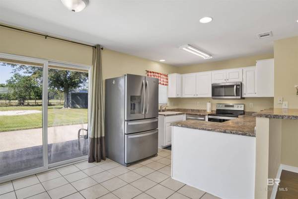 17451 E View Loop, Foley, AL 36535