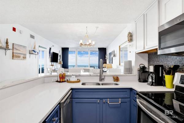 527 Beach Club Trail #D-1106, Gulf Shores, AL 36542