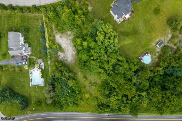 10 Palomino Trl, Vernon Twp., NJ 07462
