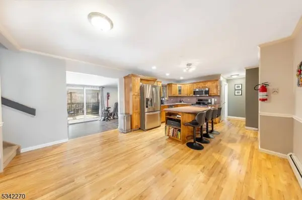 53 Lake Stockholm Ter, Hardyston Twp., NJ 07460