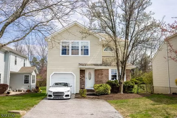 20 Mountain View Ct, Hardyston Twp., NJ 07419