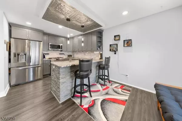 20 Mountain View Ct, Hardyston Twp., NJ 07419