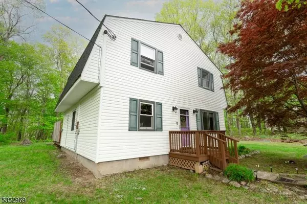 6 New Myrtle Dr, Montague Twp., NJ 07827