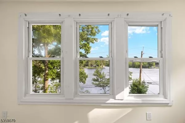 161 Lackawanna Dr, Byram Twp., NJ 07874