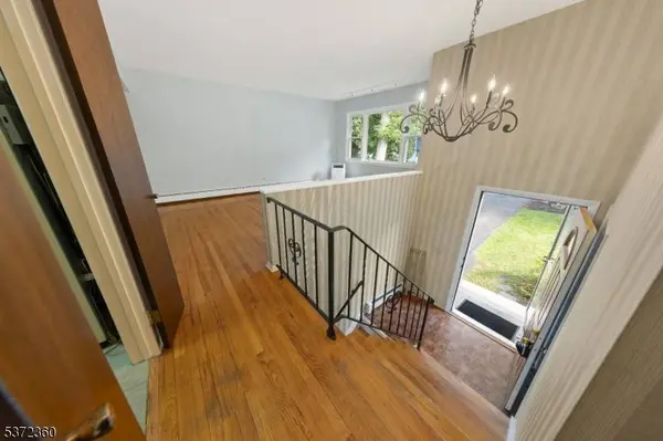 3 Sandy Hill Rd, Vernon Twp., NJ 07419