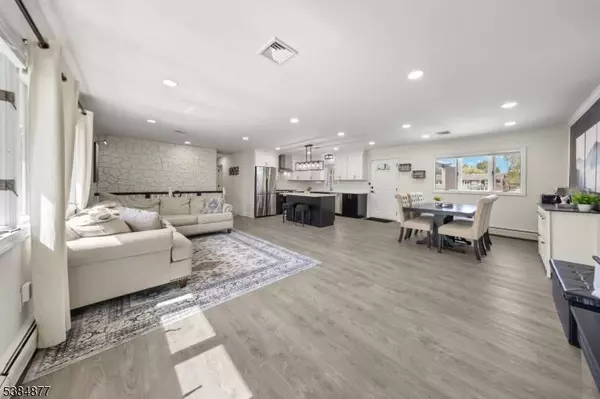 35 Richardsville Rd, Ogdensburg Boro, NJ 07439