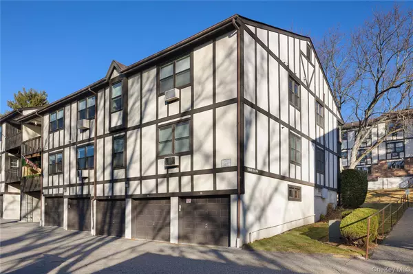 765 Sierra Vista LN, Valley Cottage, NY 10989