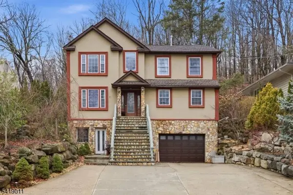 130 Valley View Dr, Rockaway Twp., NJ 07866