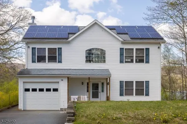 14 E Shore Dr, Hampton Twp., NJ 07860