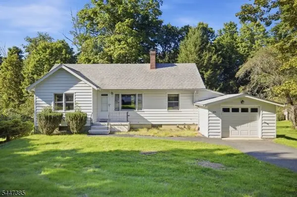 205 Glen Rd